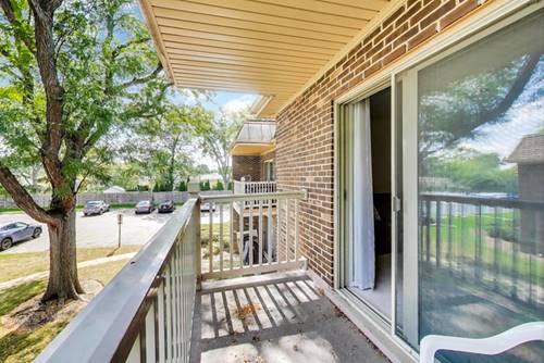 2410 N Kennicott Unit 2D, Arlington Heights, IL 60004