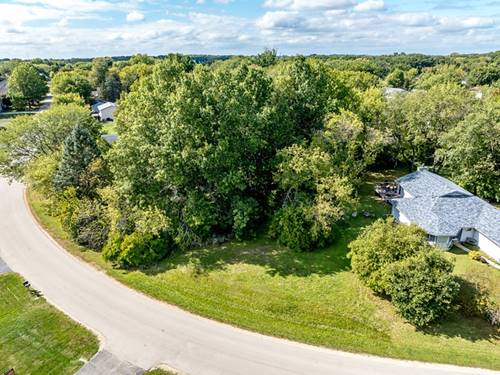 134 Se Liverpool, Poplar Grove, IL 61065