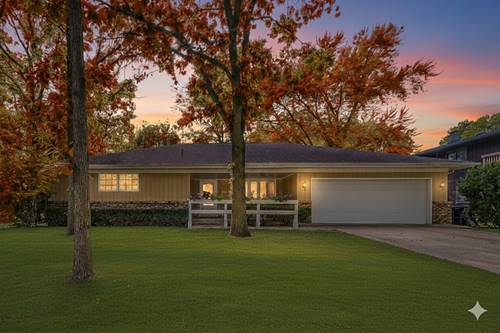 900 Ruth, Elgin, IL 60123