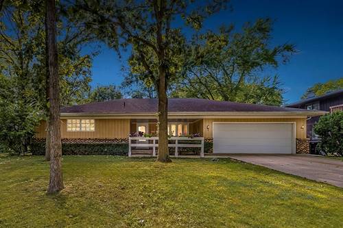 900 Ruth, Elgin, IL 60123