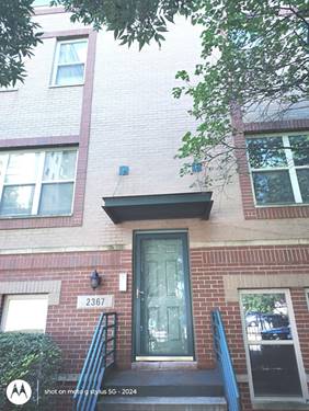 2367 E 70th Unit 1A, Chicago, IL 60649