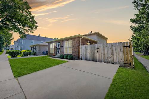 7747 W 62nd, Summit, IL 60501