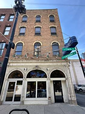 536 N Clark Unit 3, Chicago, IL 60654