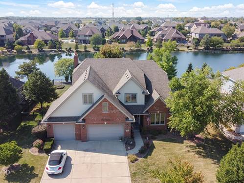 2067 Edgeview, New Lenox, IL 60451