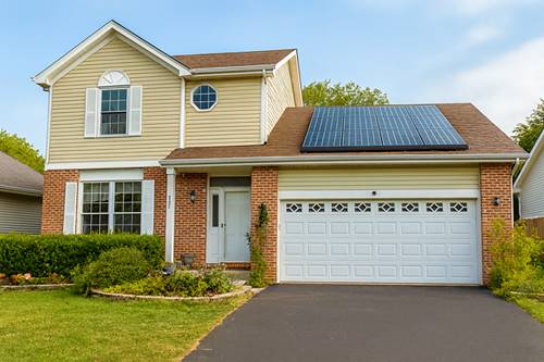 885 Chelsea, Aurora, IL 60504