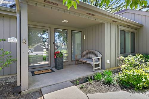 535 Woodview, Lake Barrington, IL 60010