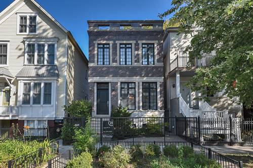 1424 W Barry, Chicago, IL 60657