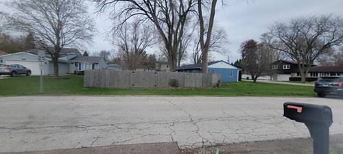 27 Wilbur, Warrenville, IL 60555
