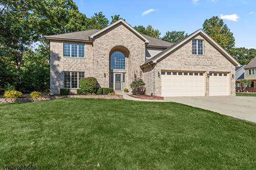 760 E Woodland, Addison, IL 60101