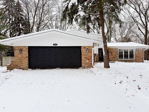 28W555 Leverenz, Naperville, IL 60564