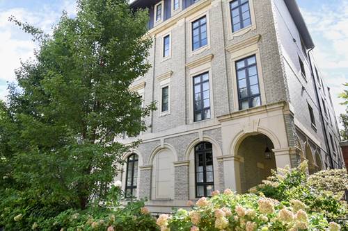 647 W Melrose Unit 5, Chicago, IL 60657
