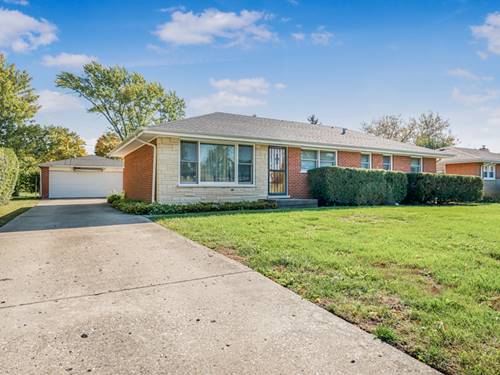 461 Springhill, Roselle, IL 60172