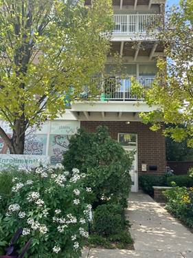 915 S Oak Park Unit 1A, Oak Park, IL 60304