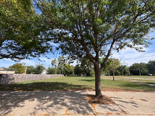 5713-15 S State, Chicago, IL 60621