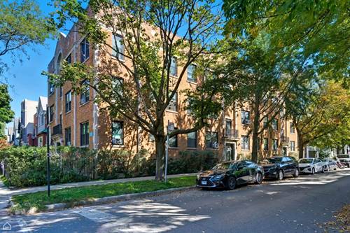 1020 W Barry Unit 1, Chicago, IL 60657