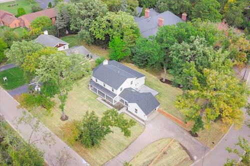 707 Brierhill, Deerfield, IL 60015