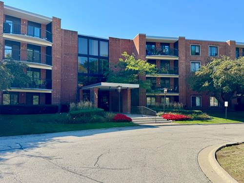 1415 E Central Unit 301A, Arlington Heights, IL 60005