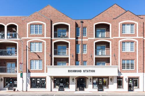 36 S Cass Unit 2C, Westmont, IL 60559