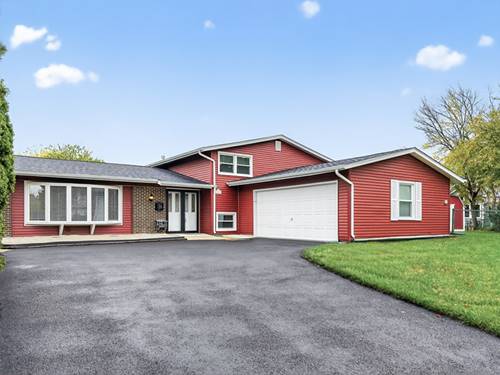 8232 N Brockton, Hanover Park, IL 60133