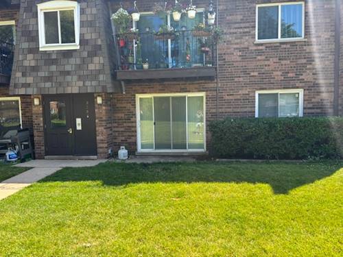 9388 Bay Colony Unit 1S, Des Plaines, IL 60016