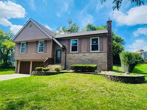 148 Longridge, Bloomingdale, IL 60108