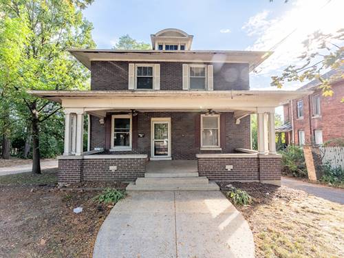 250 N Batavia, Batavia, IL 60510