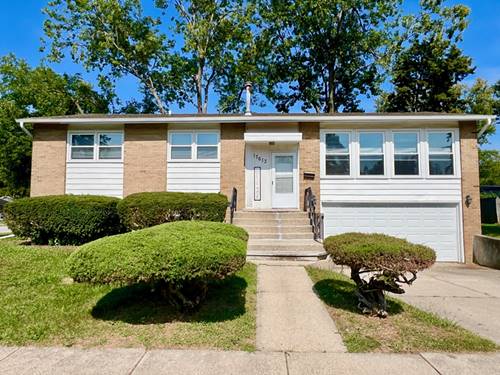 17613 Grandview, Hazel Crest, IL 60429