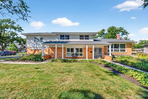 225 Elmwood, Naperville, IL 60540