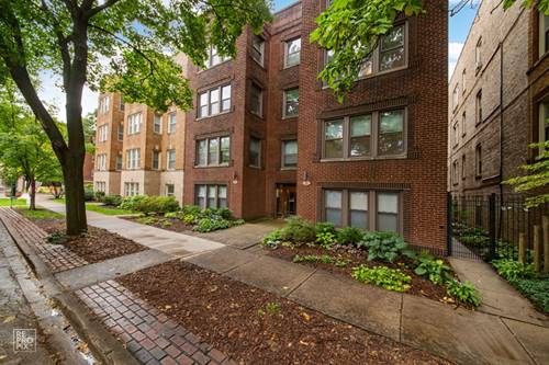109 Harrison Unit 3W, Oak Park, IL 60304