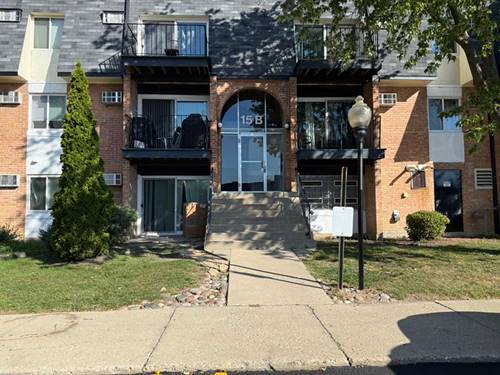 15B E Dundee Quarter Unit 303, Palatine, IL 60074