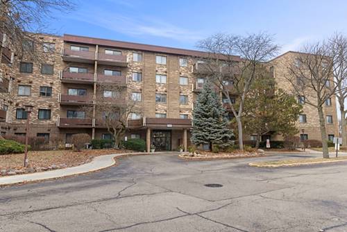 700 Wellington Unit 110, Elk Grove Village, IL 60007