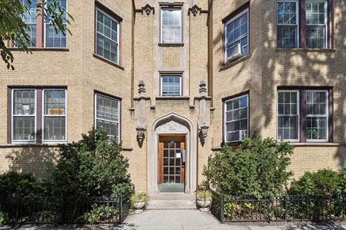 644 W Melrose Unit 2E, Chicago, IL 60657