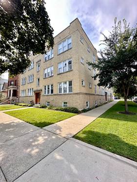 4447 W Sunnyside Unit 1, Chicago, IL 60630
