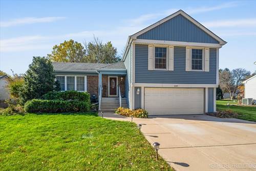 2167 Countryside, Naperville, IL 60565
