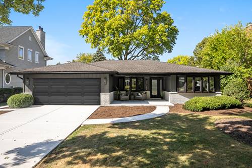 1405 N West, Naperville, IL 60563
