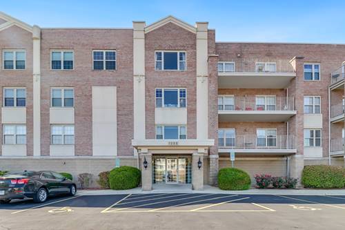 1200 S Prospect Unit 303, Elmhurst, IL 60126