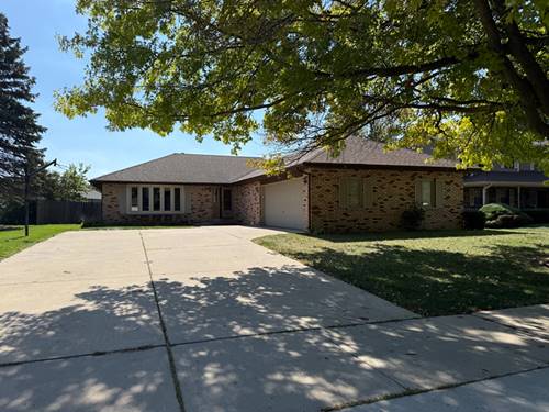 745 Donna, Aurora, IL 60505
