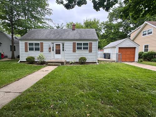 16 S Clifton, Elgin, IL 60123