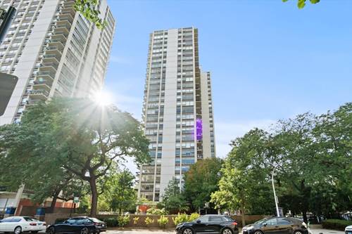1360 N Sandburg Unit 2909C, Chicago, IL 60610