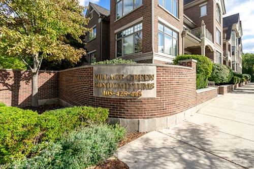 445 Village Green Unit 301, Lincolnshire, IL 60069