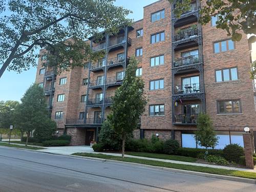 414 Clinton Unit 302, River Forest, IL 60305