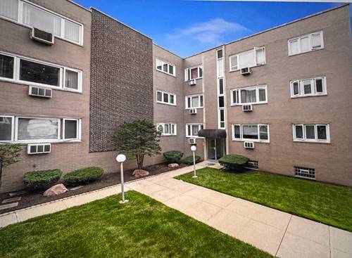 8121 S King Unit E3, Chicago, IL 60619