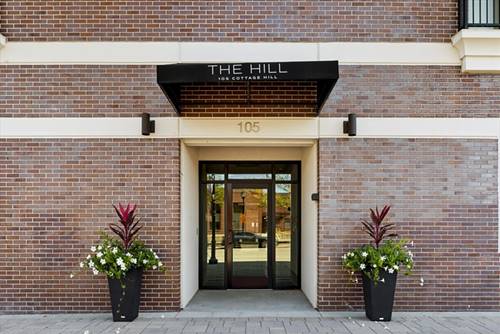 105 S Cottage Hill Unit 304, Elmhurst, IL 60126