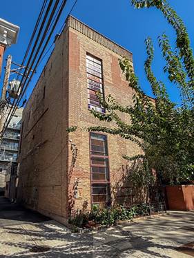 160 W Burton Unit CH, Chicago, IL 60610