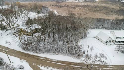 24334 N Grandview, Lake Barrington, IL 60010