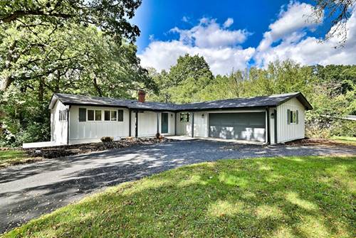 1605 Middletree, Joliet, IL 60433