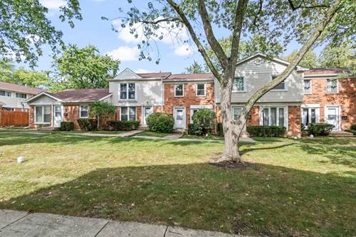 2073 Essex, Streamwood, IL 60107