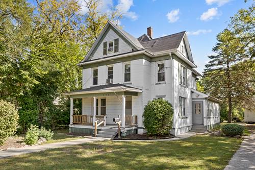 652 Hartford, Aurora, IL 60506