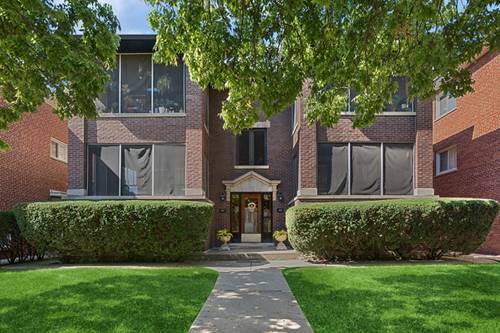 323 Wisconsin Unit 1, Oak Park, IL 60302