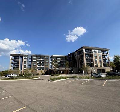 1420 W Diehl Unit 341, Naperville, IL 60563